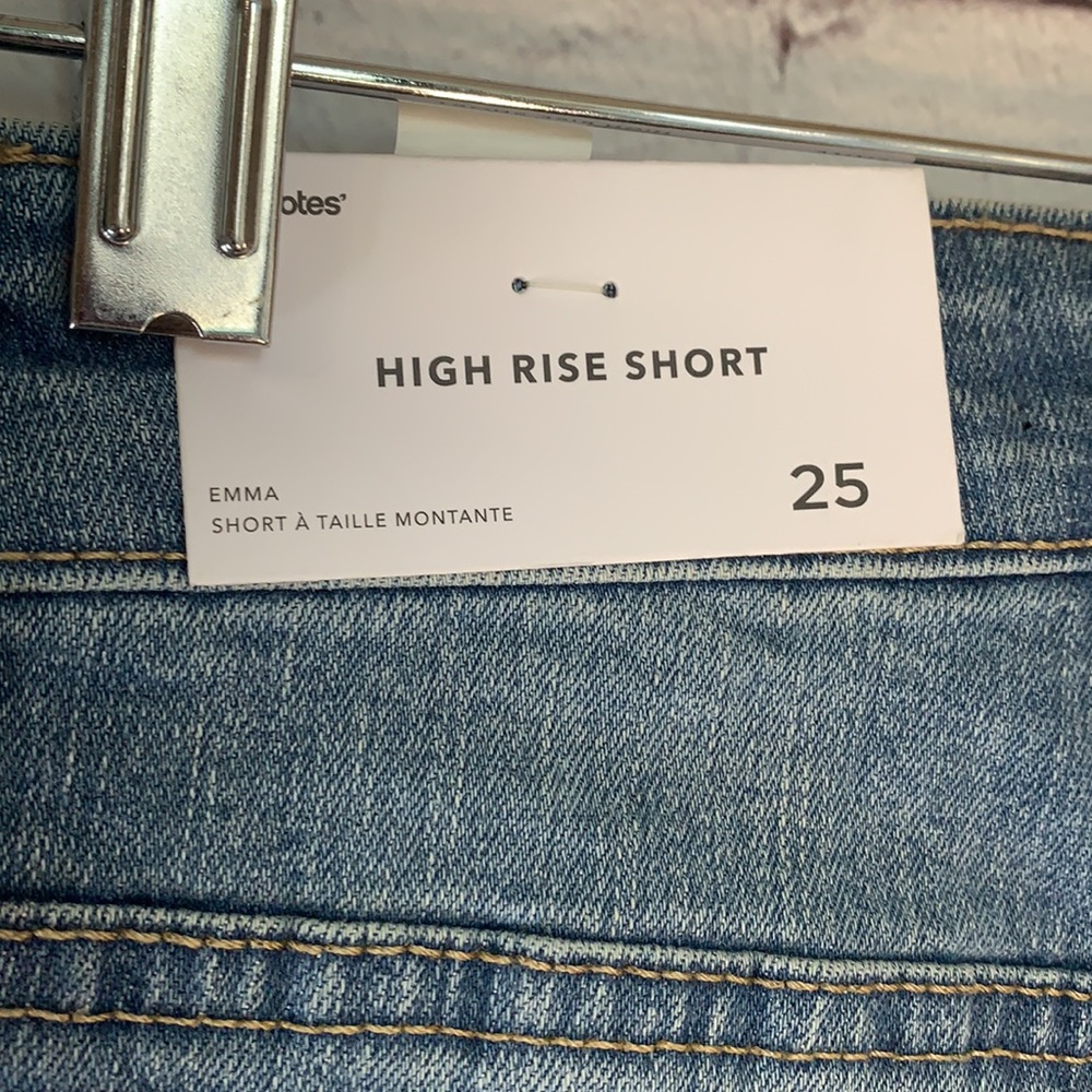 Tilly's Bluenotes Denim | High Rise Short | 25 or 4 - Picture 3 of 3